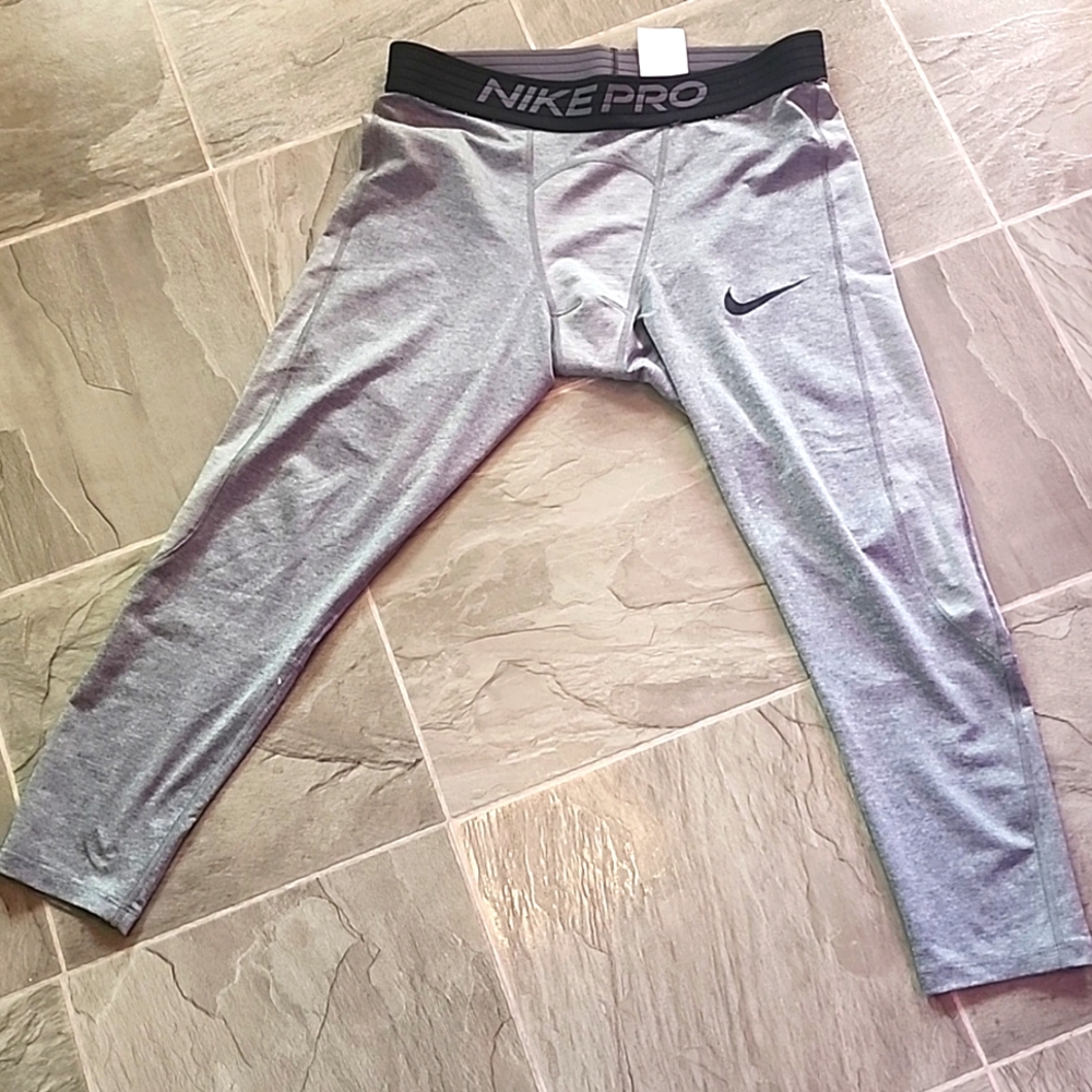 Nike Pro dri-fit running/basketball/gym tights, Large